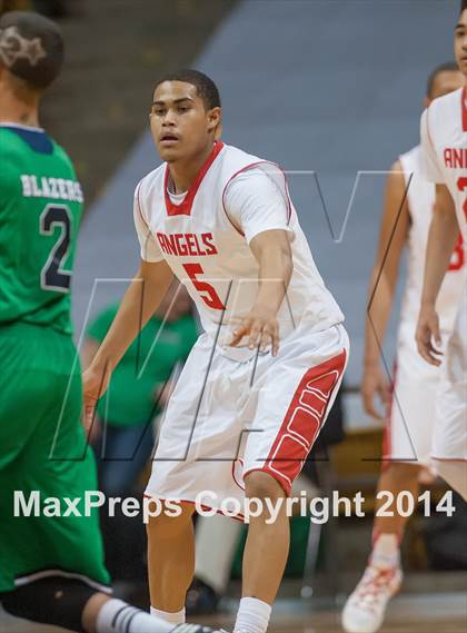 Thumbnail 1 in Overland vs. Denver East (CHSAA 5A Semifinal) photogallery.