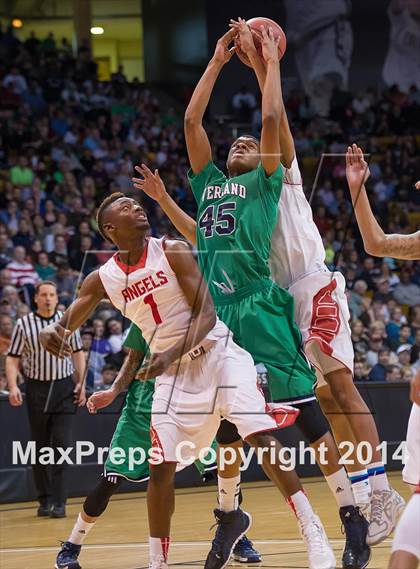 Thumbnail 2 in Overland vs. Denver East (CHSAA 5A Semifinal) photogallery.