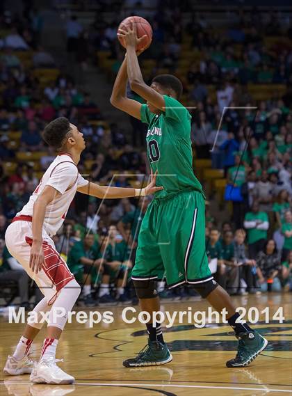 Thumbnail 1 in Overland vs. Denver East (CHSAA 5A Semifinal) photogallery.