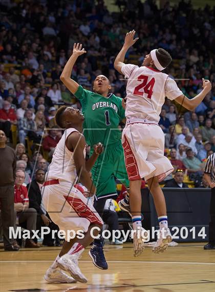Thumbnail 1 in Overland vs. Denver East (CHSAA 5A Semifinal) photogallery.