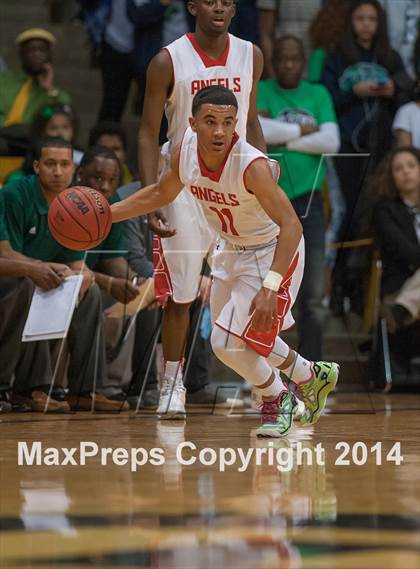 Thumbnail 3 in Overland vs. Denver East (CHSAA 5A Semifinal) photogallery.
