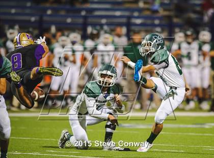 Thumbnail 3 in Midland High vs. Montwood El Paso photogallery.