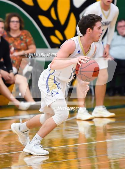 Thumbnail 2 in O'Connor vs. Estrella Foothills (Sunnyslope Hoopsgiving Tournament) photogallery.
