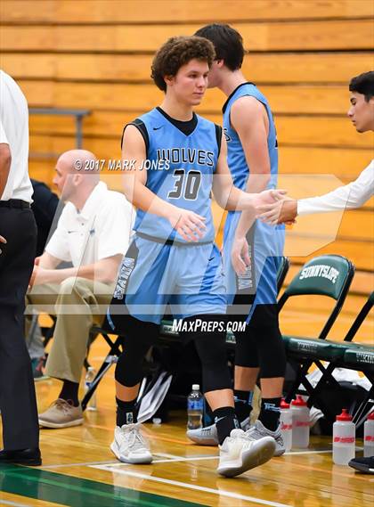 Thumbnail 2 in O'Connor vs. Estrella Foothills (Sunnyslope Hoopsgiving Tournament) photogallery.