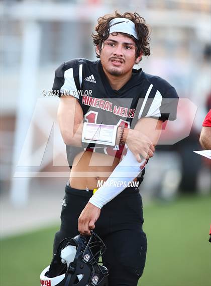 Thumbnail 3 in Bridgeport @ Mineral Wells (scrimmage) photogallery.