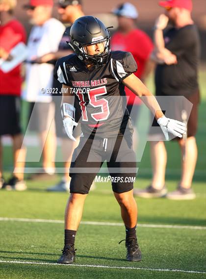 Thumbnail 1 in Bridgeport @ Mineral Wells (scrimmage) photogallery.