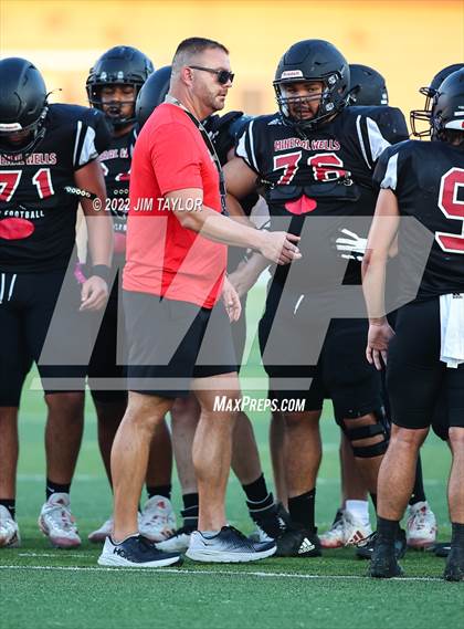 Thumbnail 2 in Bridgeport @ Mineral Wells (scrimmage) photogallery.