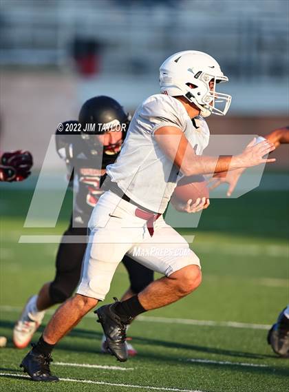 Thumbnail 3 in Bridgeport @ Mineral Wells (scrimmage) photogallery.
