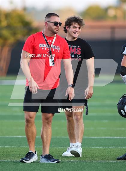 Thumbnail 2 in Bridgeport @ Mineral Wells (scrimmage) photogallery.