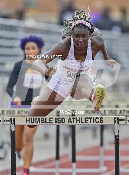 Thumbnail 1 in UIL Track & Field 6A Region 3 Regional Final Preliminaries (100 Meter Hurdles) photogallery.