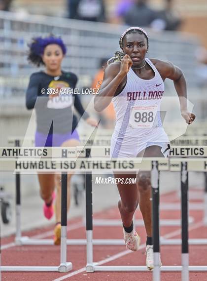 Thumbnail 2 in UIL Track & Field 6A Region 3 Regional Final Preliminaries (100 Meter Hurdles) photogallery.