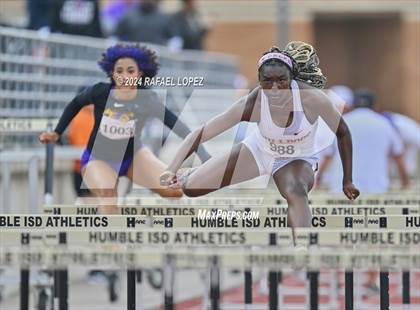 Thumbnail 2 in UIL Track & Field 6A Region 3 Regional Final Preliminaries (100 Meter Hurdles) photogallery.