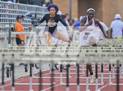 Thumbnail 1 in UIL Track & Field 6A Region 3 Regional Final Preliminaries (100 Meter Hurdles) photogallery.