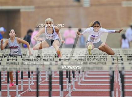 Thumbnail 3 in UIL Track & Field 6A Region 3 Regional Final Preliminaries (100 Meter Hurdles) photogallery.