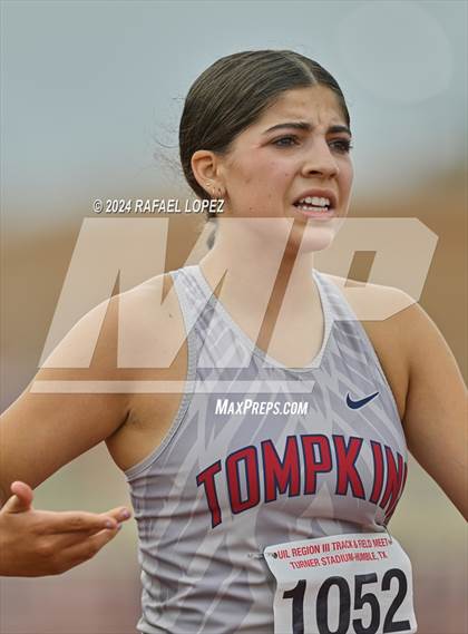 Thumbnail 1 in UIL Track & Field 6A Region 3 Regional Final Preliminaries (100 Meter Hurdles) photogallery.