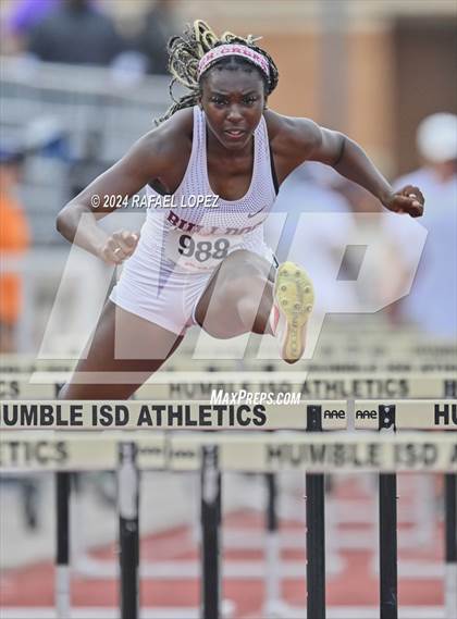 Thumbnail 1 in UIL Track & Field 6A Region 3 Regional Final Preliminaries (100 Meter Hurdles) photogallery.