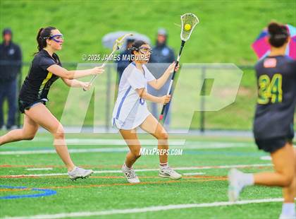Thumbnail 2 in Lynbrook Vs Port Washington photogallery.