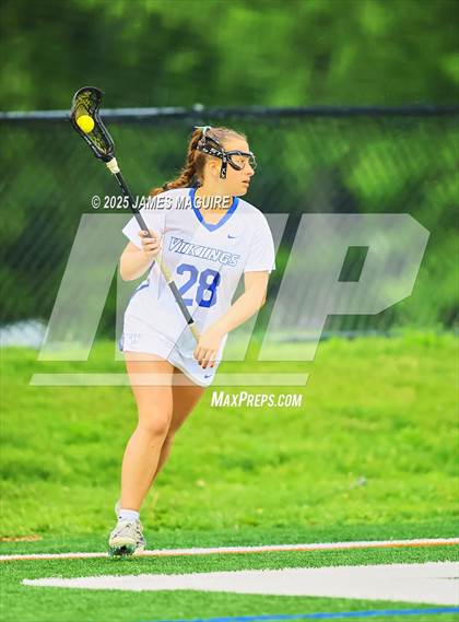 Thumbnail 3 in Lynbrook Vs Port Washington photogallery.