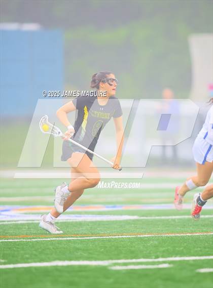 Thumbnail 1 in Lynbrook Vs Port Washington photogallery.