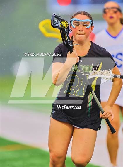 Thumbnail 3 in Lynbrook Vs Port Washington photogallery.
