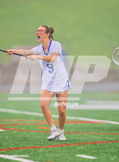 Thumbnail 2 in Lynbrook Vs Port Washington photogallery.