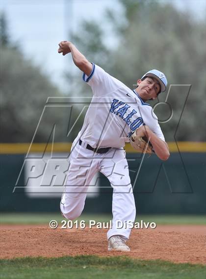Thumbnail 2 in Valor Christian vs. Erie (CHSAA 4A Semifinal) photogallery.