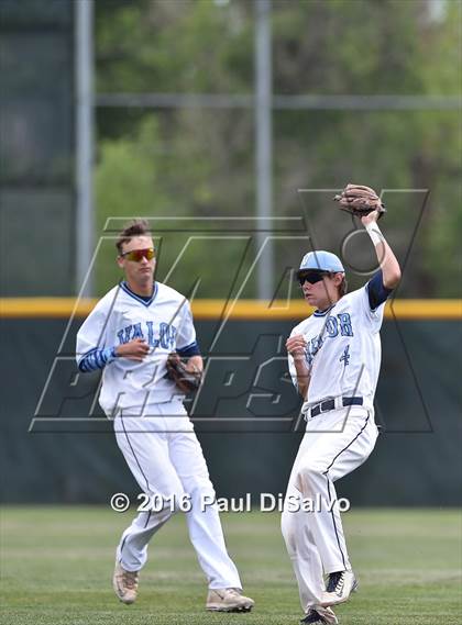 Thumbnail 2 in Valor Christian vs. Erie (CHSAA 4A Semifinal) photogallery.
