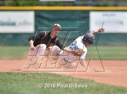 Thumbnail 1 in Valor Christian vs. Erie (CHSAA 4A Semifinal) photogallery.