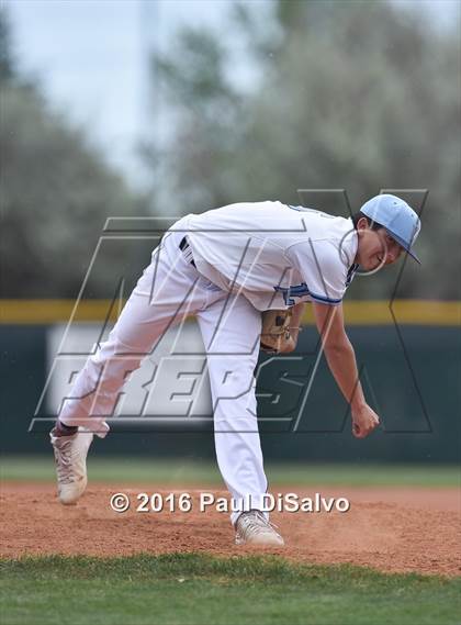 Thumbnail 2 in Valor Christian vs. Erie (CHSAA 4A Semifinal) photogallery.