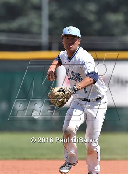 Thumbnail 3 in Valor Christian vs. Erie (CHSAA 4A Semifinal) photogallery.