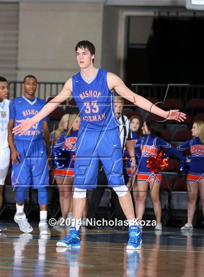 Thumbnail 1 in Putnam City West vs. Bishop Gorman (Tarkanian Classic) photogallery.