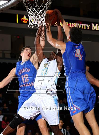 Thumbnail 1 in Putnam City West vs. Bishop Gorman (Tarkanian Classic) photogallery.