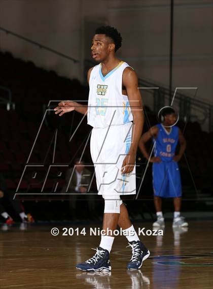 Thumbnail 1 in Putnam City West vs. Bishop Gorman (Tarkanian Classic) photogallery.