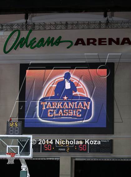 Thumbnail 1 in Putnam City West vs. Bishop Gorman (Tarkanian Classic) photogallery.