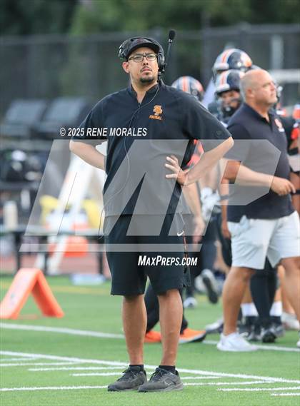 Thumbnail 1 in El Segundo vs South Pasadena photogallery.