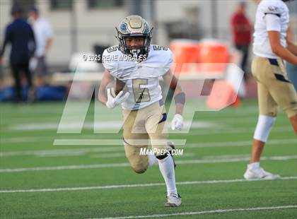 Thumbnail 3 in El Segundo vs South Pasadena photogallery.