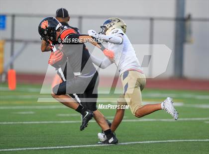 Thumbnail 1 in El Segundo vs South Pasadena photogallery.