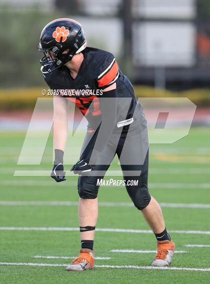 Thumbnail 3 in El Segundo vs South Pasadena photogallery.