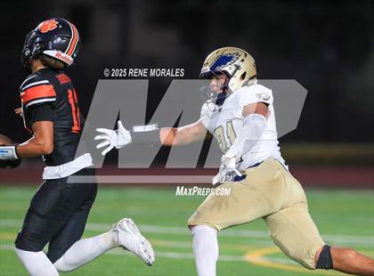 Thumbnail 2 in El Segundo vs South Pasadena photogallery.