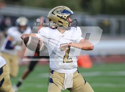 Thumbnail 1 in El Segundo vs South Pasadena photogallery.