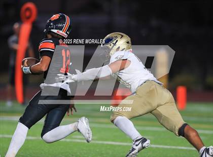 Thumbnail 1 in El Segundo vs South Pasadena photogallery.