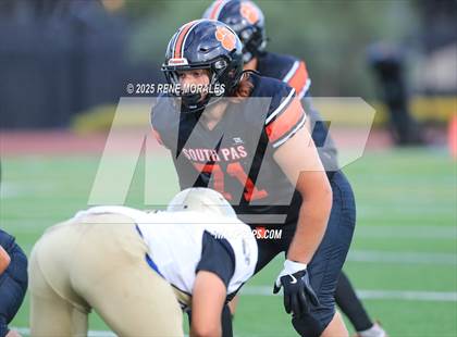 Thumbnail 1 in El Segundo vs South Pasadena photogallery.
