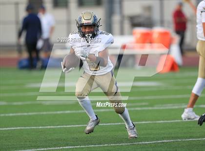 Thumbnail 1 in El Segundo vs South Pasadena photogallery.