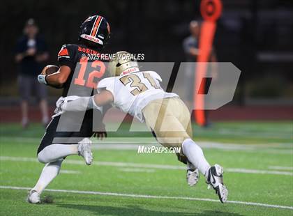 Thumbnail 2 in El Segundo vs South Pasadena photogallery.