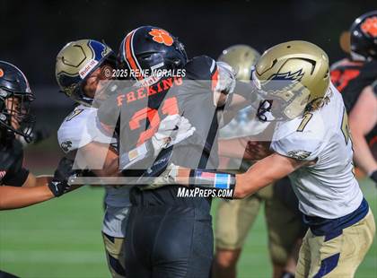 Thumbnail 1 in El Segundo vs South Pasadena photogallery.