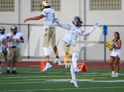 Thumbnail 2 in El Segundo vs South Pasadena photogallery.