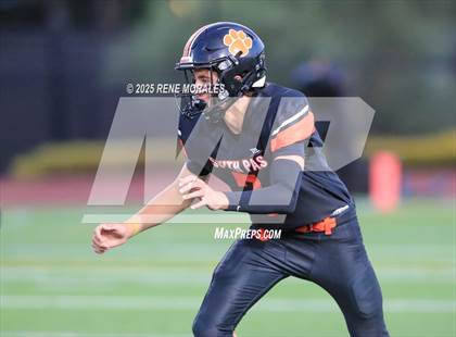 Thumbnail 2 in El Segundo vs South Pasadena photogallery.