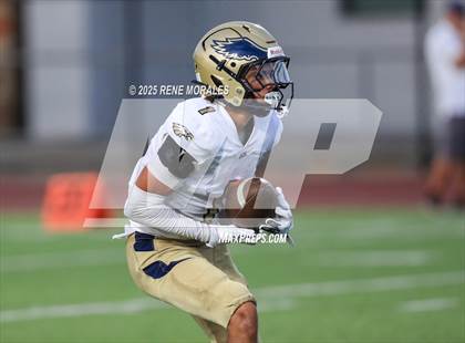Thumbnail 3 in El Segundo vs South Pasadena photogallery.