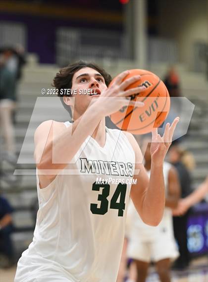 Thumbnail 3 in Clayton Valley Charter vs. Bishop Manogue (The Holiday Classic 2022) photogallery.