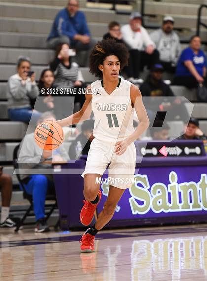 Thumbnail 3 in Clayton Valley Charter vs. Bishop Manogue (The Holiday Classic 2022) photogallery.